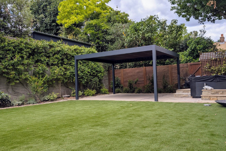 Contemporary freestanding pergola